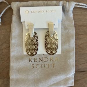 New Kendra Scott Aragon Filigree Earrings